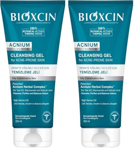 Acnium Sebum Dengeleyici Yüz Yıkama Jeli – Niasinamidli, Termal Sulu, Bitkisel Kompleksli, Akneye Eğilimli ve Yağlı Ciltler İçin, 200 ml (2 paketi)